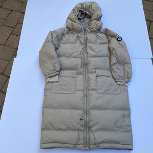 Yahoo light tan down puffer goaded coat